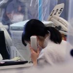 鳴りやまぬ電話、重なる業務「保健所も機能停止の恐れ」