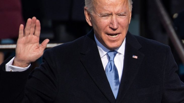 バイデン氏が大統領就任を宣誓