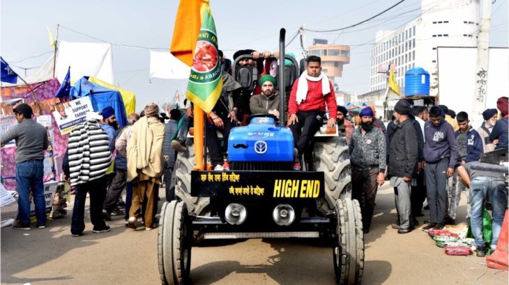 インドで大トラクターデモ