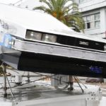 ４年かけて動くデロリアン製作　田辺工業高の生徒たち