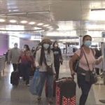 米で空港利用者が急増　ワクチン目的の入国者も(2021年5月15日)