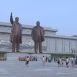 金日成主席死去27年で献花 平壌・万寿台の丘