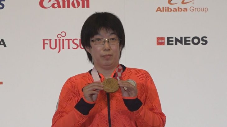 伊藤「次は金を取りたい」 卓球女子・銅メダル