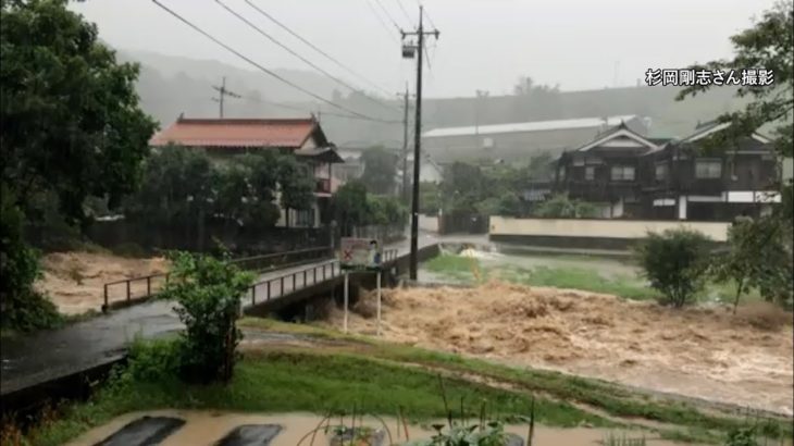 増水した広島市の鈴張川の様子