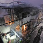 尼崎の長屋で火災