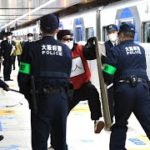 阪神電鉄・大阪梅田駅で不審者対応訓練