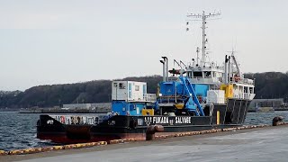 作業船新日丸、網走港を出港し現場海域へ