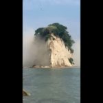 震度６弱の石川県珠洲市にある見附島崩落