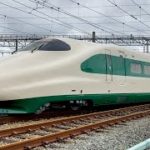 東北新幹線、懐かし200系カラー再現　開業40周年でE2系が変身