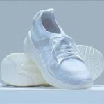 温室効果ガス排出量が最小のスニーカー　アシックス(2022年9月16日)