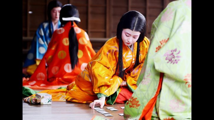 「かるた始め」優美に　京都・八坂神社で3年ぶり