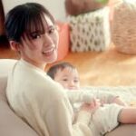 藤咲凪&大原万由子、「Ｙｏｇｉｂｏ」の新ＣＭに出演（ヨギボー／藤咲凪 大原万由子）